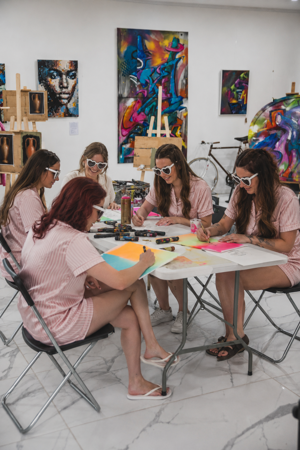 Painting evening, creative hen party & live painting at [POD]